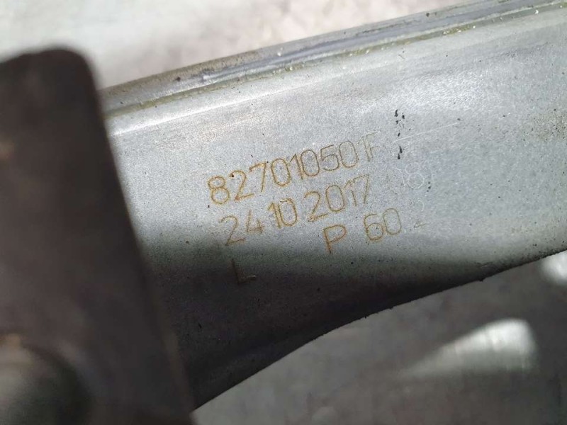 Recambio de elevalunas trasero izquierdo para renault clio iv limited referencia OEM IAM 827010501F 827013204R ELECTRICO 2 PINES