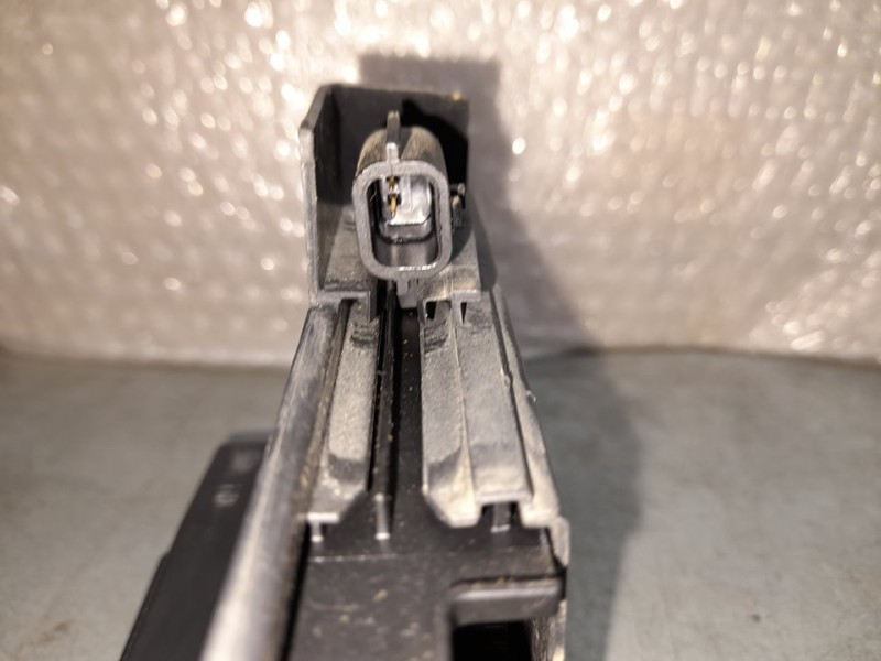 Recambio de cerradura puerta trasera derecha para dacia sandero stepway referencia OEM IAM 825020994RA  