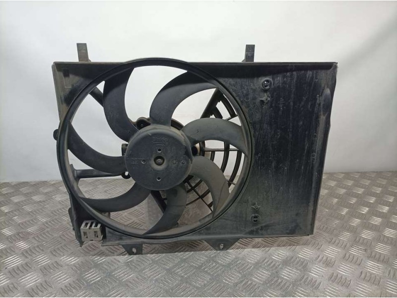 Recambio de electroventilador para citroën c3 aircross bluehdi 110 s&s eat6 shine referencia OEM IAM 03639678 MM12008F VALEO