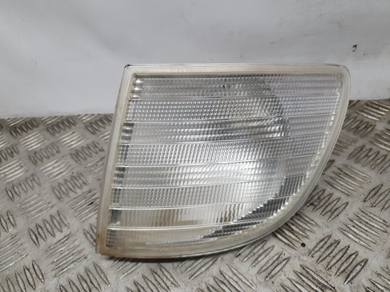 Recambio de piloto delantero izquierdo para mercedes-benz vito (w638) combi 110 d  (638.174) referencia OEM IAM SIN REF  