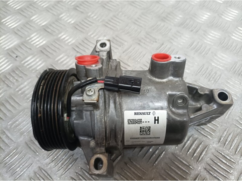 Recambio de compresor aire acondicionado para dacia sandero stepway referencia OEM IAM 926008469R  CALSONIC KANSEI