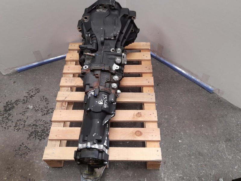 Recambio de caja cambios para audi a6 berlina (4b2) 2.5 tdi quattro referencia OEM IAM EKM  6VELOCIDADES