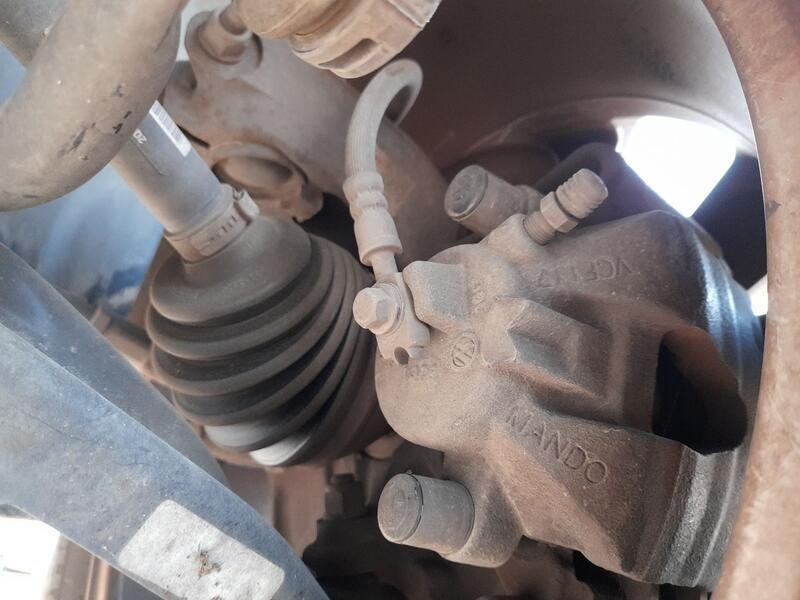 Recambio de mangueta delantera izquierda para seat arona (kj7, kjp) 1.0 tsi referencia OEM IAM 2Q0407255AD  