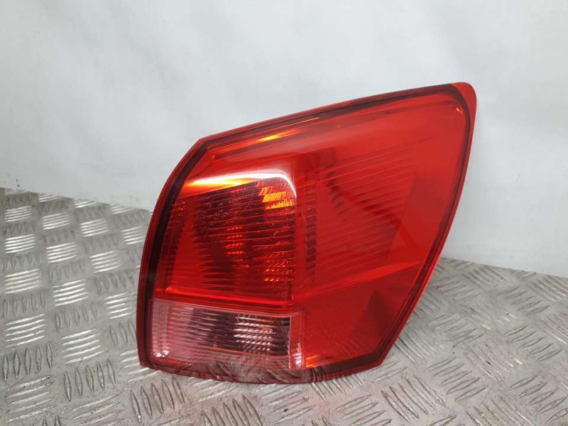 Recambio de piloto trasero derecho para nissan qashqai (j10) acenta referencia OEM IAM 26550JD000 89071062 EXTERIOR