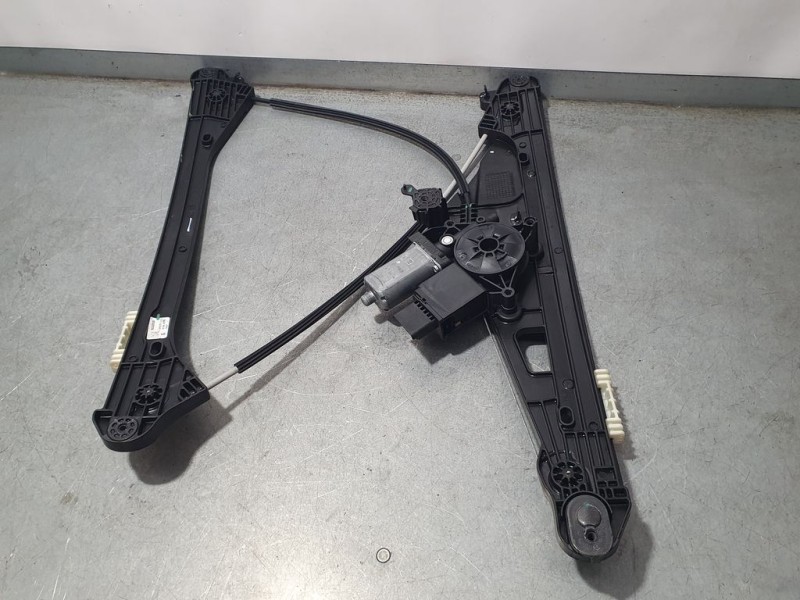 Recambio de elevalunas delantero izquierdo para peugeot 3008 gt line referencia OEM IAM 9830389380  ELECTRICO 6 PINS