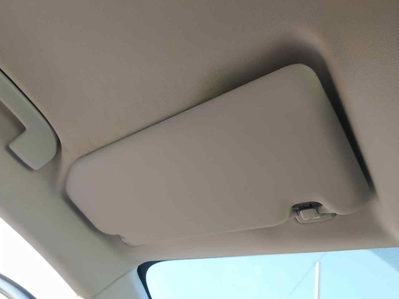 Recambio de parasol izquierdo para peugeot 3008 allure pack referencia OEM IAM 98284444PR  