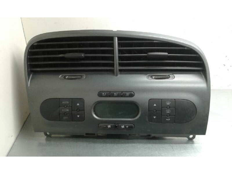 Recambio de mando climatizador para seat toledo (5p2) 1.9 tdi referencia OEM IAM 5HB00887602 1000002359747 5P0907044F