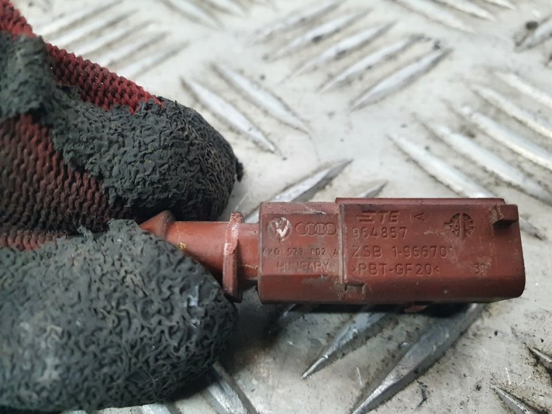 Recambio de sensor para volkswagen crafter kasten (sy) furgón 35 bl ta fwd referencia OEM IAM 04L906088HG  