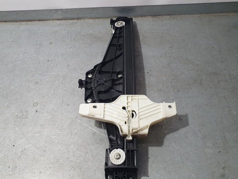 Recambio de elevalunas trasero izquierdo para peugeot 3008 gt line referencia OEM IAM 9830389080  ELECTRICO 6 PINS