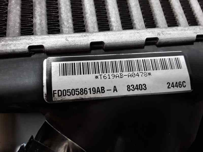 Recambio de intercooler para dodge avenger sxt referencia OEM IAM FD05058619AB 879333V VALEO