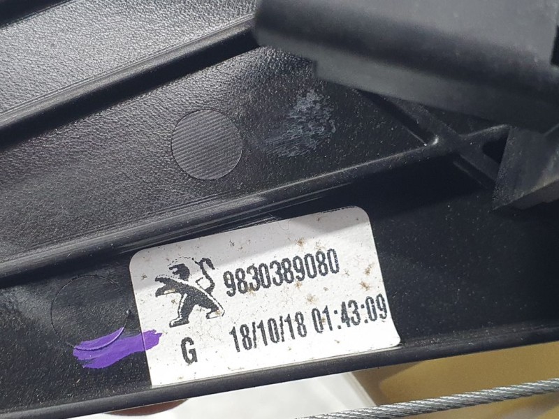 Recambio de elevalunas trasero izquierdo para peugeot 3008 gt line referencia OEM IAM 9830389080  ELECTRICO 6 PINS
