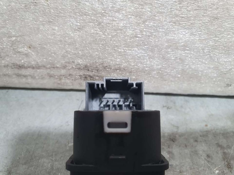 Recambio de mando retrovisor para seat arona fr referencia OEM IAM 6F0959565  