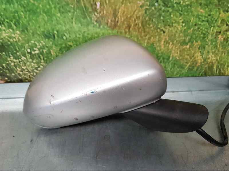 Recambio de retrovisor derecho para opel corsa d catch me referencia OEM IAM  3 CABLES ELECTRICO