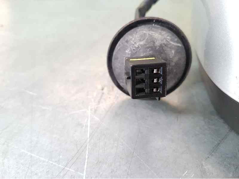 Recambio de retrovisor derecho para opel corsa d catch me referencia OEM IAM  3 CABLES ELECTRICO