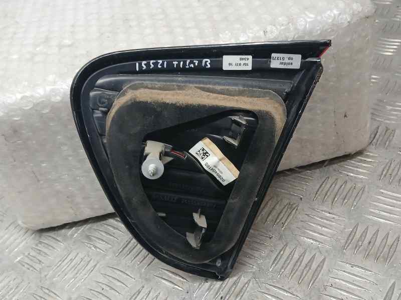 Recambio de piloto trasero izquierdo para renault captur life referencia OEM IAM 265555726R  INTERIOR