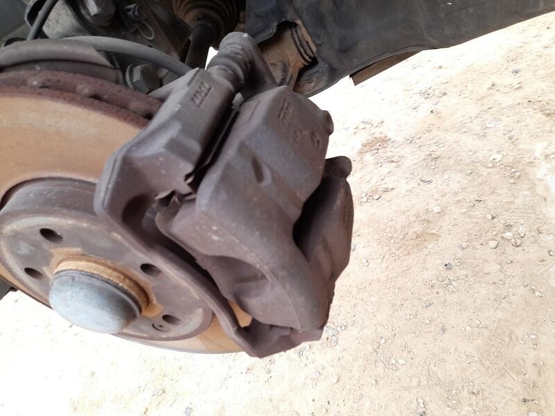 Recambio de pinza freno delantera izquierda para mercedes-benz clase b sports tourer (w245) b 180 cdi (245.207) referencia OEM I