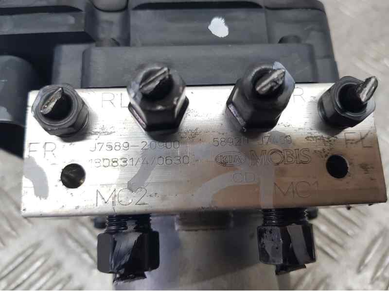 Recambio de abs para kia cee´d drive referencia OEM IAM 58920J7400 J758920900 MOBIS