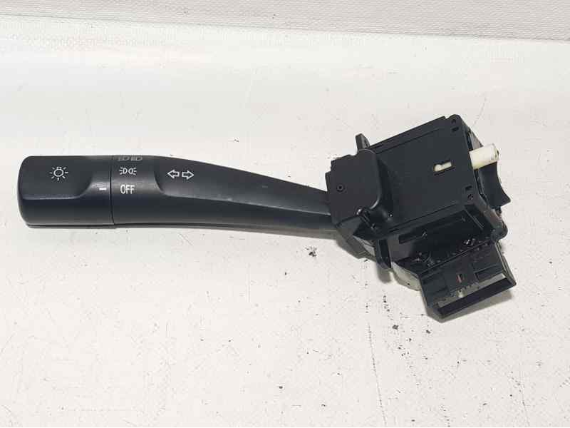 Recambio de mando luces para ssangyong rodius xdi limited referencia OEM IAM   