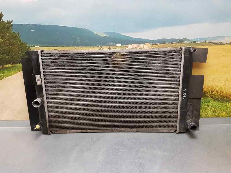 Recambio de radiador agua para toyota auris luna referencia OEM IAM CZ42213365121R  