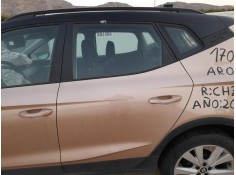 PUERTA TRASERA IZQUIERDA 6F9833051C 