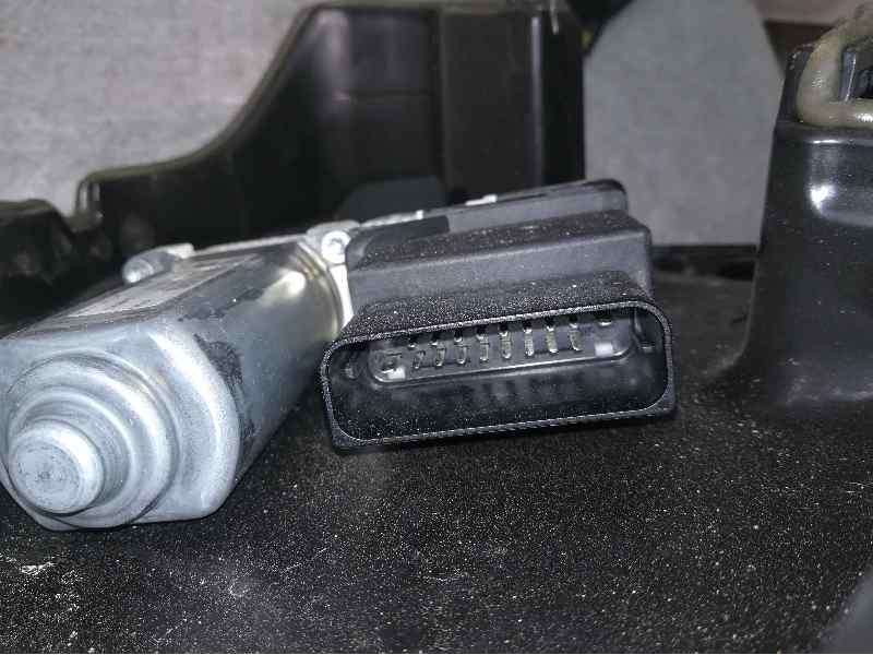 Recambio de elevalunas trasero derecho para seat leon (1p1) 1.9 tdi referencia OEM IAM 1K0959704N 18 PINS S1108H006