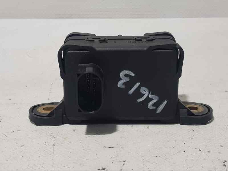 Recambio de sensor para ssangyong rodius xdi limited referencia OEM IAM 4896009000 06211702743 ATE