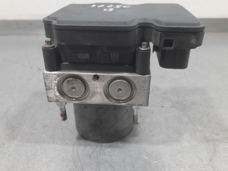 Recambio de abs para toyota auris (_e18_) 1.4 d-4d (nde180_) referencia OEM IAM 44054002530  