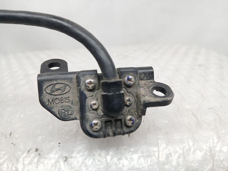 Recambio de camara vision trasera para hyundai kona klass referencia OEM IAM 95760J9000 MOBIS 18C192146