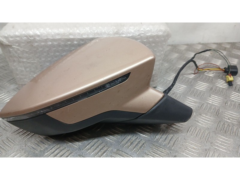 Recambio de retrovisor derecho para seat arona (kj7, kjp) 1.0 tsi referencia OEM IAM 6F1857508AC ELECTRICO ABATIBLE 8 Y 2 CABLES