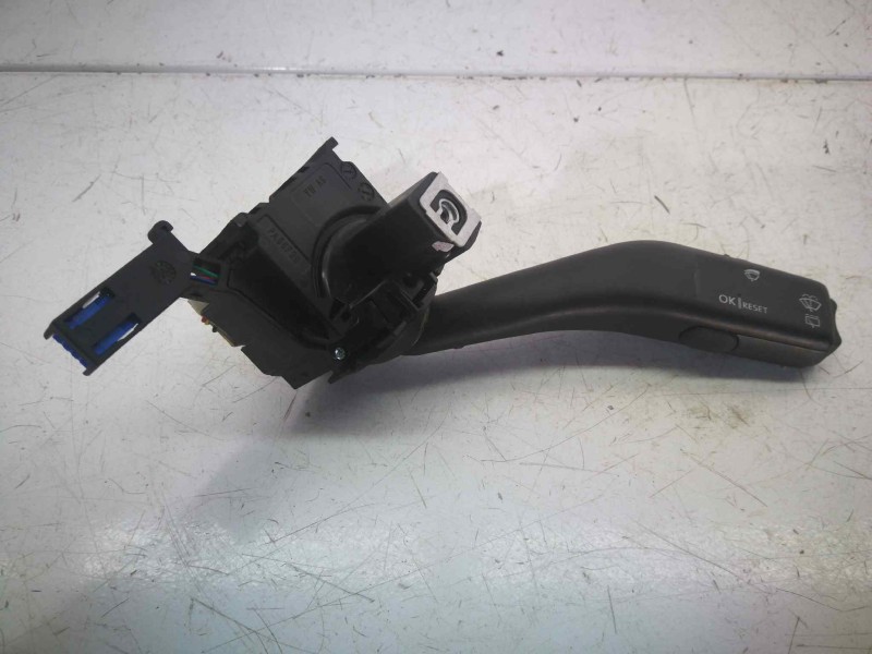 Recambio de mando limpia para seat leon (1p1) 1.9 tdi referencia OEM IAM 1K0953519A  
