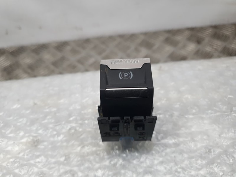 Recambio de palanca freno de mano para peugeot 3008 gt line referencia OEM IAM SIN REF  ELÉCTRICA