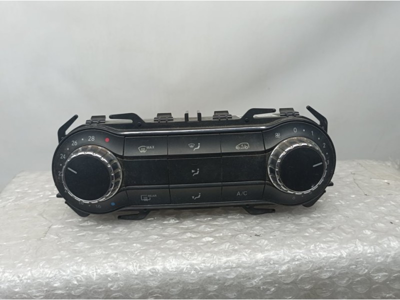 Recambio de mando climatizador para mercedes-benz clase b (w246) b 180 cdi be (246.200) referencia OEM IAM A2469004405 5HB010445