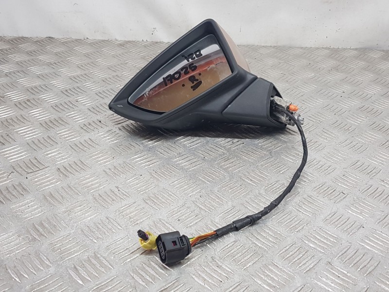 Recambio de retrovisor izquierdo para seat arona (kj7, kjp) 1.0 tsi referencia OEM IAM 212836607 ELECTRICO ABATIBLE 2 CLAVIJAS D