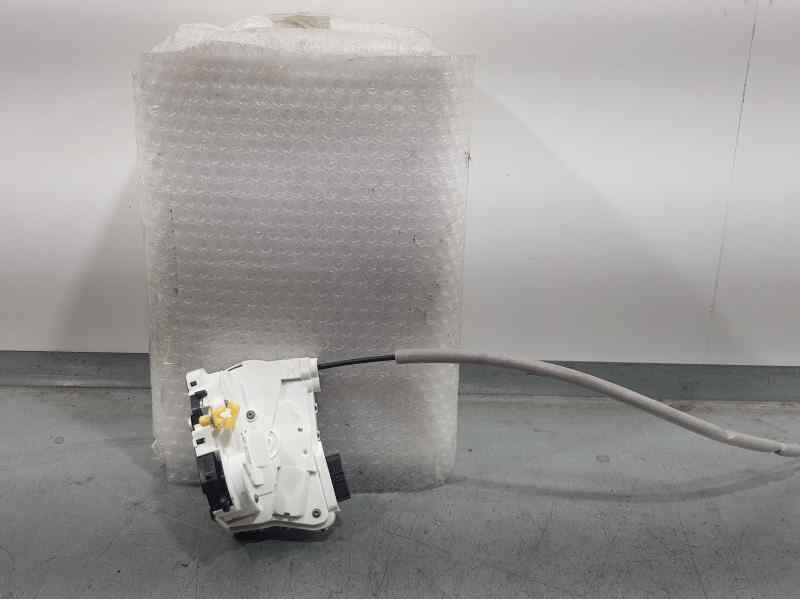 Recambio de cerradura puerta delantera izquierda para mg zs 1.0 t-gdi referencia OEM IAM 10845780  5 PINS