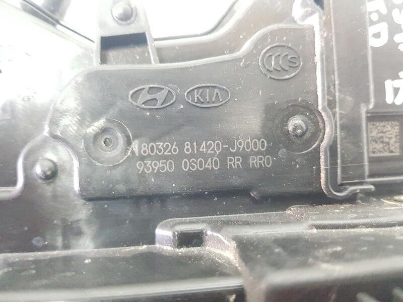 Recambio de cerradura puerta trasera derecha para hyundai kona klass referencia OEM IAM 81420J9000  5 PINS