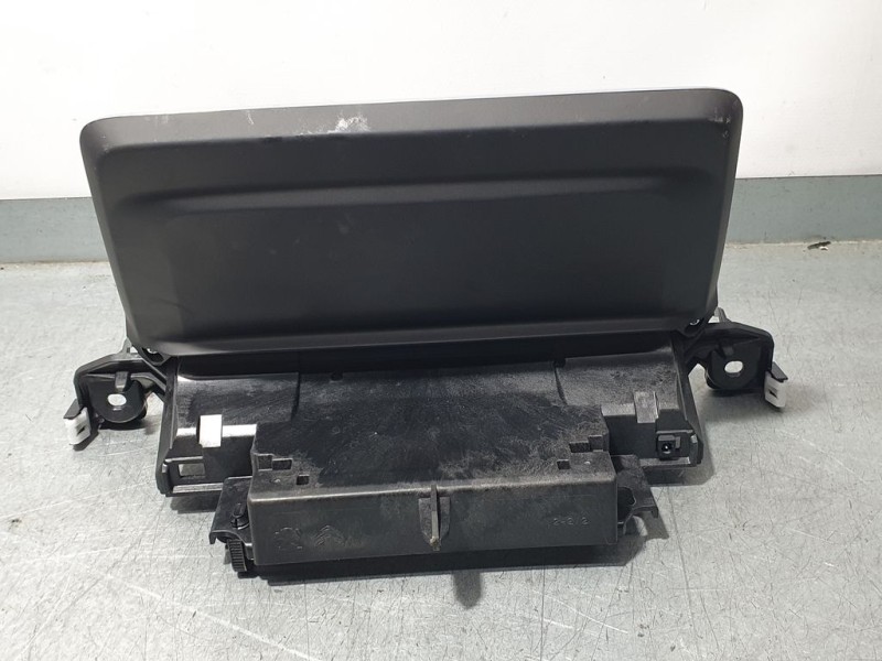 Recambio de sistema navegacion gps para peugeot 3008 gt line referencia OEM IAM 982841838000 503018800213 