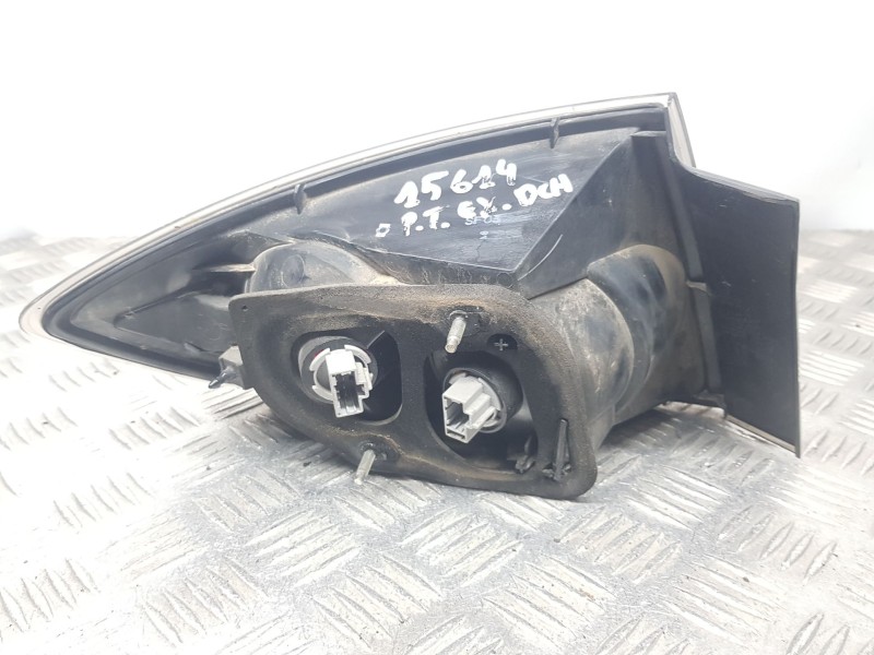 Recambio de piloto trasero derecho exterior para mazda 3 berlina (bk) 1.6 crdt active referencia OEM IAM BN8V51150F  EXTERIOR RO