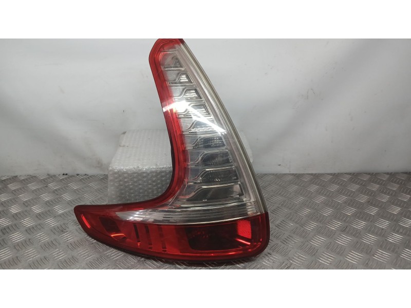 Recambio de piloto trasero izquierdo para renault grand scénic iii (jz0/1_) 1.5 dci referencia OEM IAM 265550014R ROZADO 