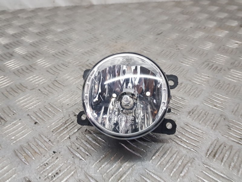 Recambio de faro antiniebla izquierdo para dacia sandero iii 1.0 tce 90 referencia OEM IAM 261500097R  