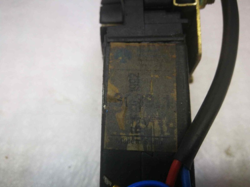 Recambio de elevalunas delantero derecho para mg serie 100 (xp) 1.4 16v referencia OEM IAM  30391 DOS PINS