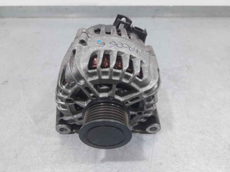 Recambio de alternador para ford c-max ii (dxa/cb7, dxa/ceu) 1.6 tdci referencia OEM IAM 2612672B TG12C122 VALEO