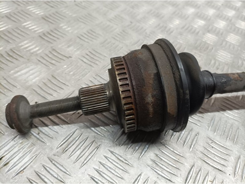 Recambio de transmision trasera izquierda para audi a6 berlina (4b2) 2.5 tdi quattro referencia OEM IAM   ESTA OXIDADA