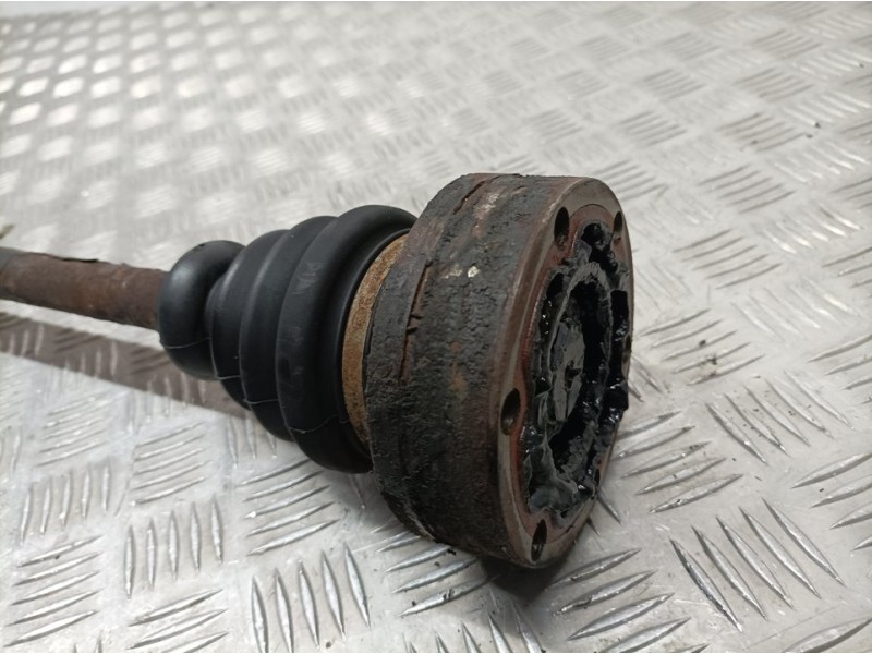 Recambio de transmision trasera izquierda para audi a6 berlina (4b2) 2.5 tdi quattro referencia OEM IAM   ESTA OXIDADA