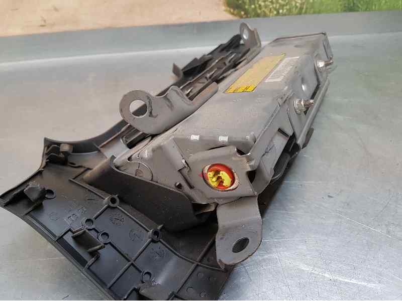 Recambio de kit airbag para toyota auris luna referencia OEM IAM 8917002560  