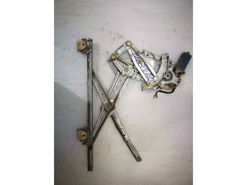 Recambio de elevalunas delantero derecho para mg 200 referencia OEM IAM   DOS PINS