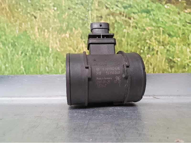 Recambio de caudalimetro para opel astra h ber. cosmo referencia OEM IAM 55350048 0281002618 BOSCH