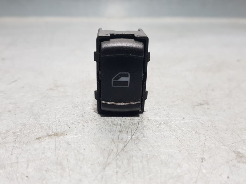 Recambio de mando elevalunas delantero derecho para skoda octavia berlina (1u2) elegance referencia OEM IAM 3B0959855  