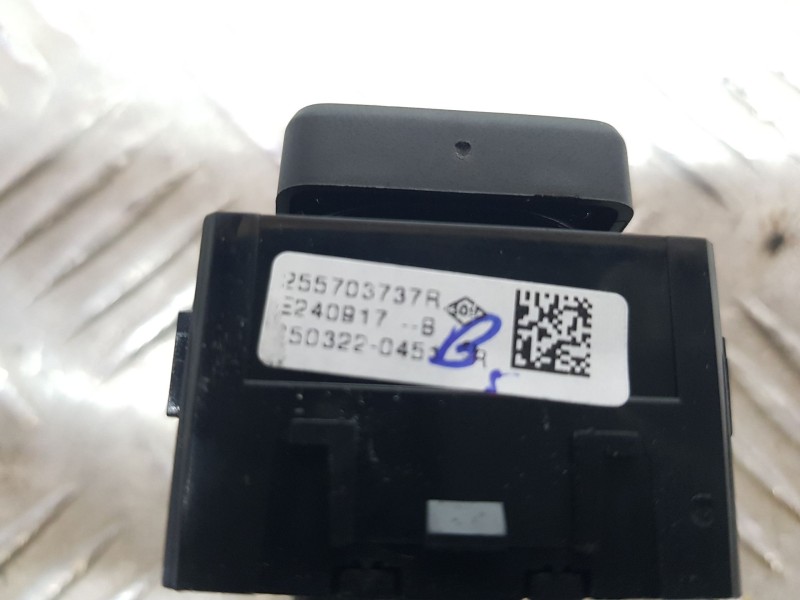 Recambio de mando retrovisor para dacia sandero iii 1.0 tce 90 referencia OEM IAM 255703737R  