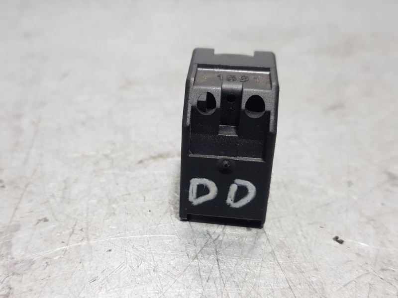 Recambio de mando elevalunas delantero derecho para skoda octavia berlina (1u2) elegance referencia OEM IAM 3B0959855  