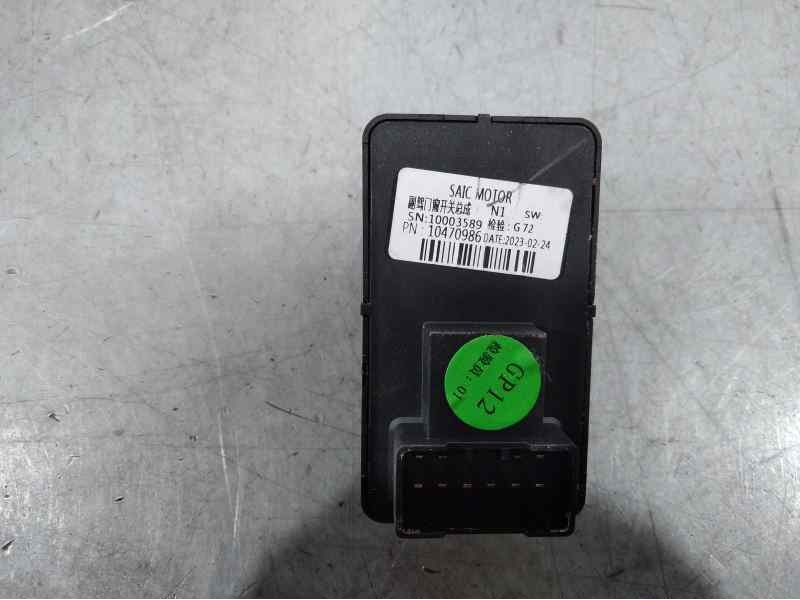 Recambio de mando elevalunas trasero derecho para mg zs 1.0 t-gdi referencia OEM IAM 10470986  